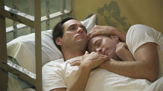 Jim Carrey & Ewan McGregor in Bed, Gay Comedy I Love You Phillip Morris